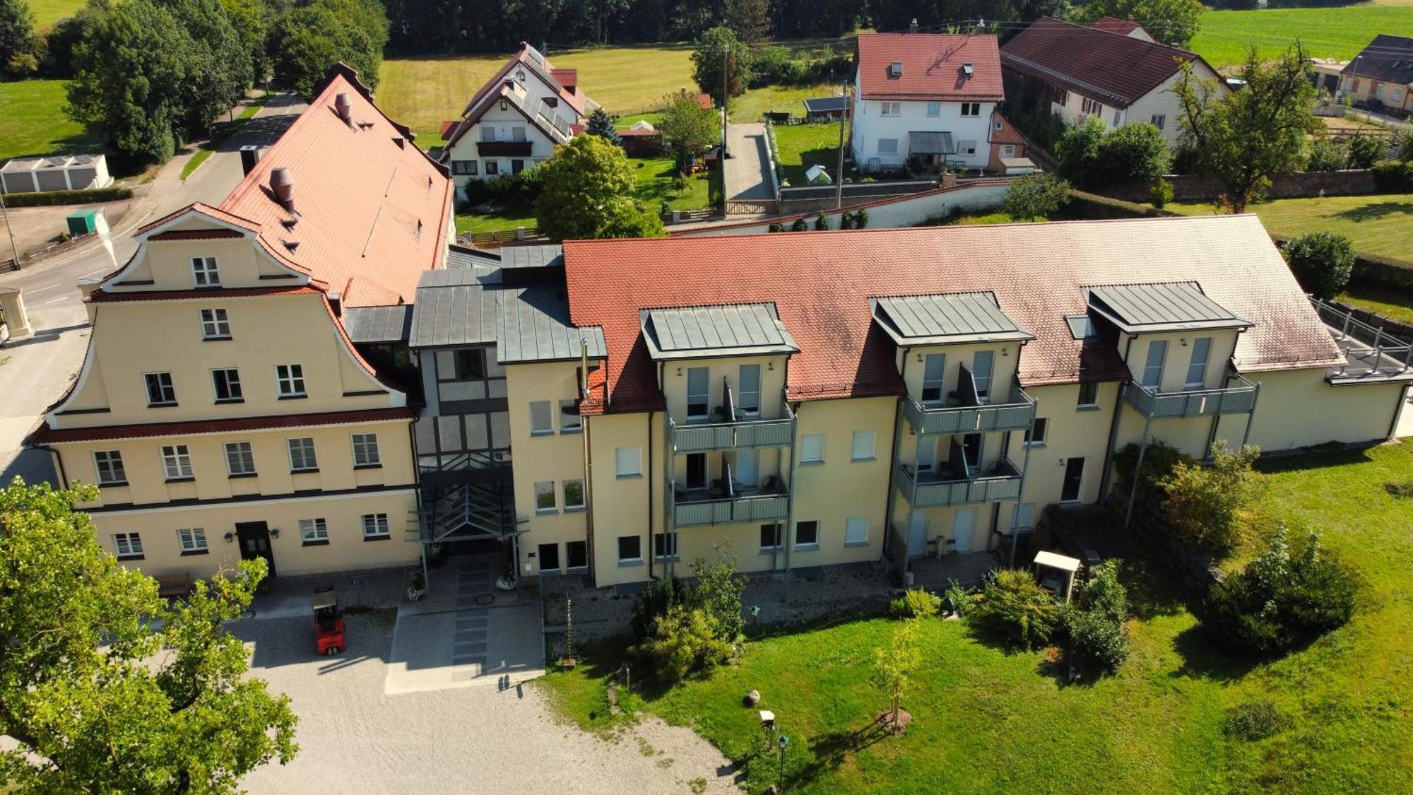 Autenrieder Brauereigasthof Ichenhausen Esterno foto