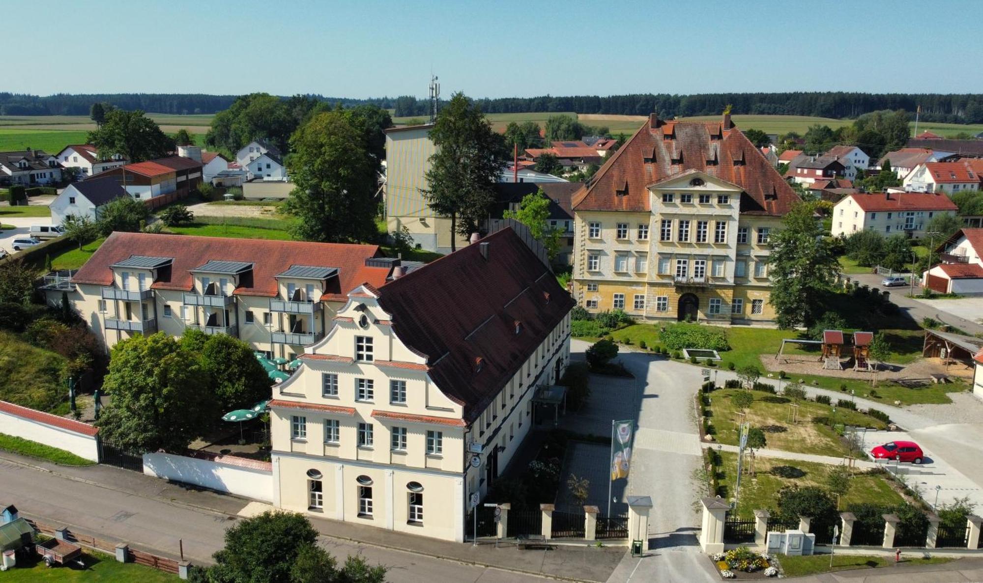 Autenrieder Brauereigasthof Ichenhausen Esterno foto